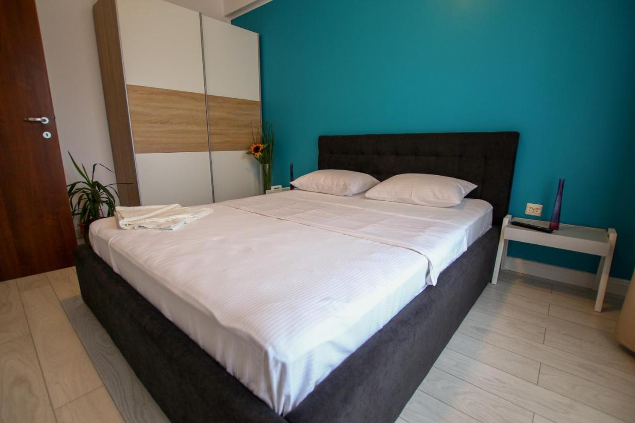Fratelli Apartments Summerland Mamaia Exterior foto